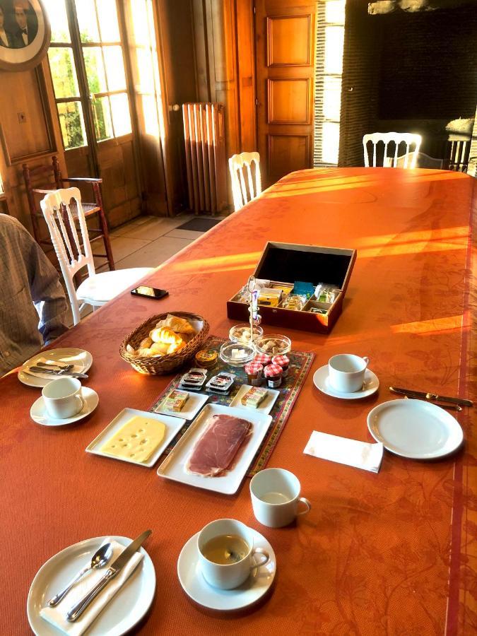 Le Logis D'Arniere Bed & Breakfast Saint Cyr-sous-Dourdan Eksteriør bilde