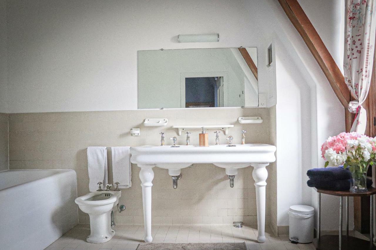 Le Logis D'Arniere Bed & Breakfast Saint Cyr-sous-Dourdan Eksteriør bilde